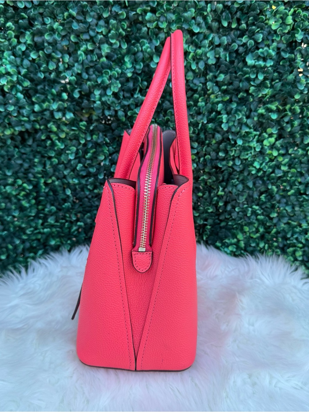 Kate Spade Medium Margaux Satchel in Lychee - Picture 4 of 11